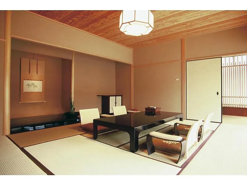 *** Hotel Hiiragiya Ryokan Kyoto Japan